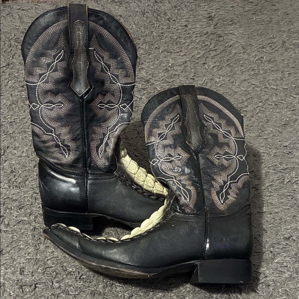 El general limited edition boots